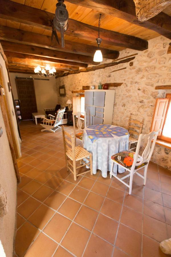 Casilla Fuentes Villa Fuentes de Cuellar Екстериор снимка